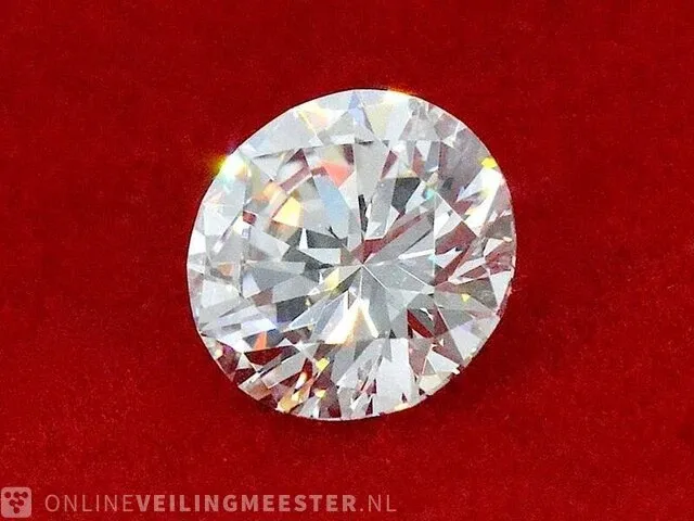 Excellent briljant geslepen diamant 0.79 ct (gecertificeerd) - afbeelding 2 van  3