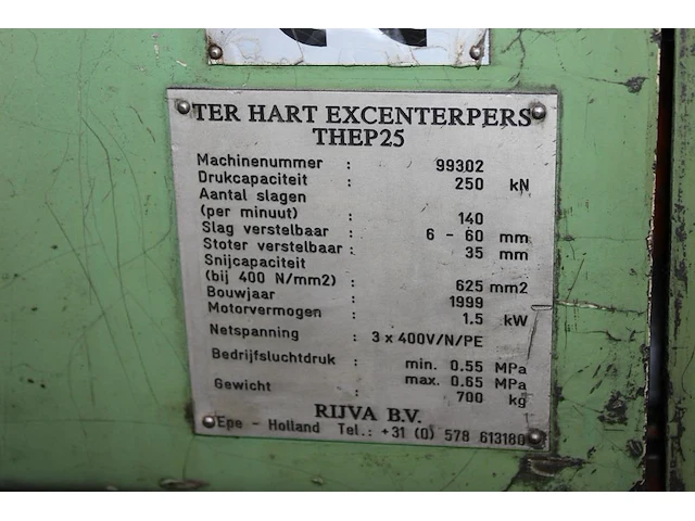 Excenterpers ter hart thep25. 25 ton. bouwjaar 1999. - afbeelding 3 van  3