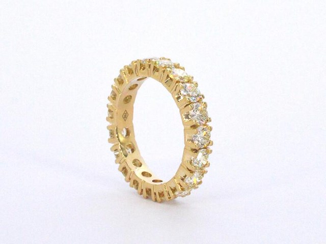 Exclusieve alliance ring met zeer hoge kwaliteit aan diamanten - afbeelding 4 van  8