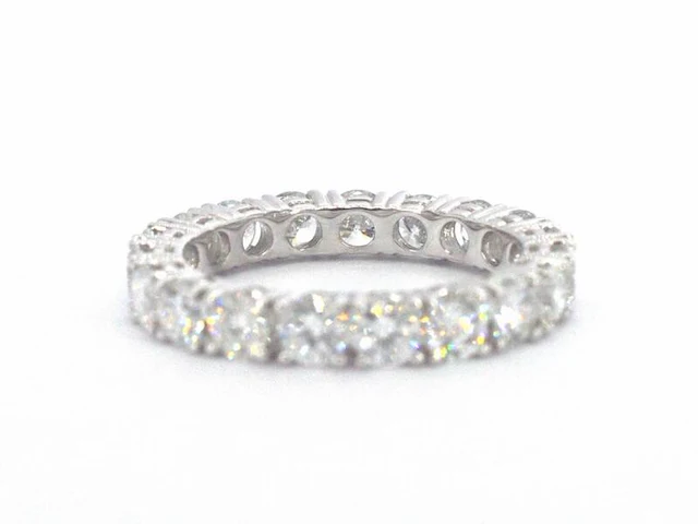 Exclusieve witgouden alliance ring met diamanten - afbeelding 7 van  11