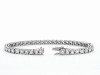 Exclusieve witgouden tennis armband met 5.50 carat hoge kwaliteit briljant geslepen diamanten - afbeelding 4 van  9