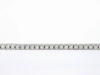 Exclusieve witgouden tennis armband met 5.50 carat hoge kwaliteit briljant geslepen diamanten - afbeelding 5 van  9