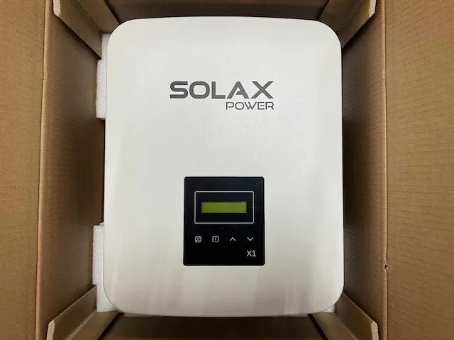 Exiom - set van 10 full black (375 wp) zonnepanelen en 1 solax x1-3.6-t-d omvormer (1-fase) - afbeelding 6 van  14