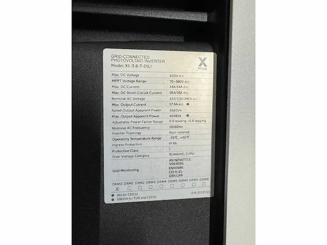 Exiom - set van 10 full black (410 wp) zonnepanelen en 1 solax x1-3.6-t-d omvormer (1-fase) - afbeelding 10 van  11