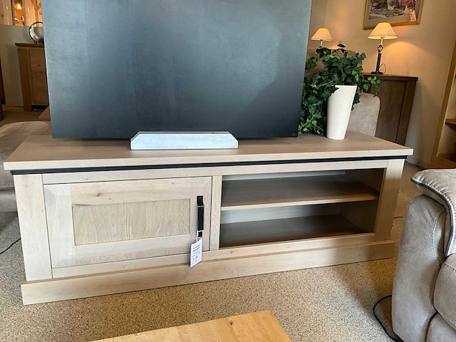 Experience eiken tv meubel - afbeelding 2 van  9