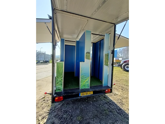 Expositie - markt aanhanger sallas, se, bouwjaar 2020 - afbeelding 7 van  34