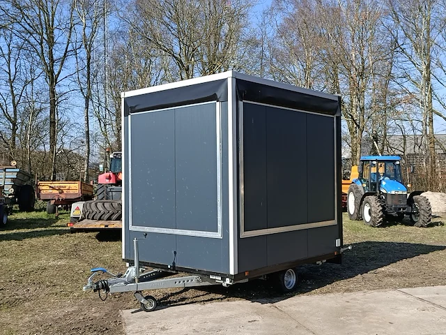 Expositie - markt aanhanger sallas, se, bouwjaar 2020 - afbeelding 12 van  34