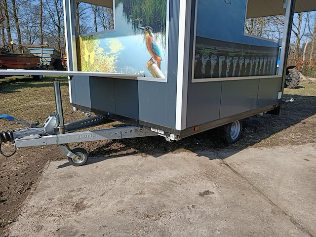 Expositie - markt aanhanger sallas, se, bouwjaar 2020 - afbeelding 28 van  34