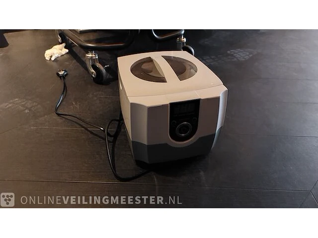 ( extern locatie groningen )behandel apparatuur white smile factory te groningen - afbeelding 7 van  34
