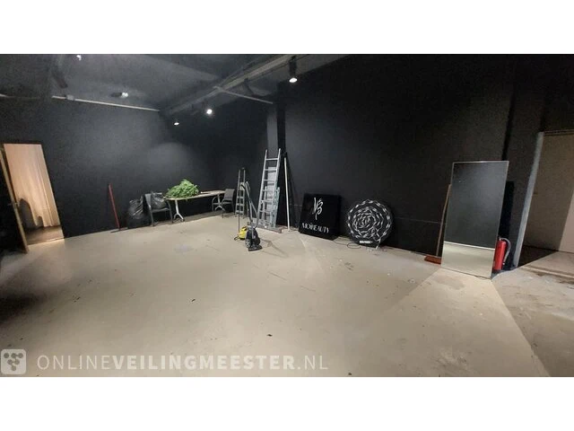 ( extern locatie groningen )inhoud diverse ruimtes/berging - afbeelding 1 van  23