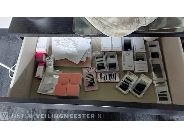 ( extern locatie groningen )inventaris white smile factory te groningen - afbeelding 38 van  48