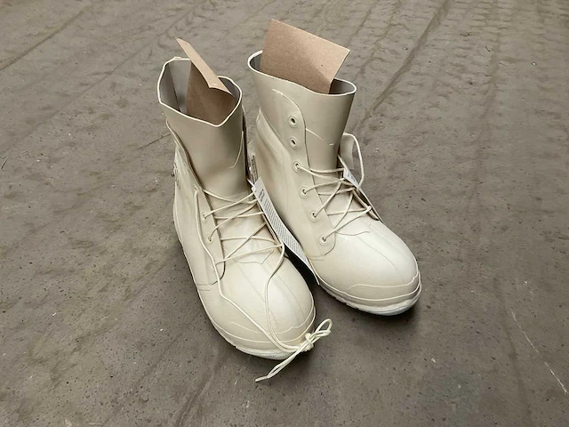 Extreme cold weather boots (40x) - afbeelding 1 van  5