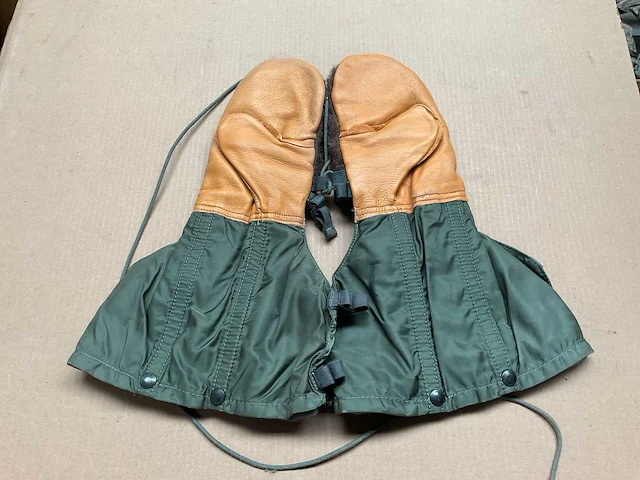 Extreme cold weather gloves - afbeelding 2 van  2