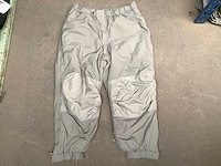 Extreme cold weather parka and trouser - afbeelding 4 van  5