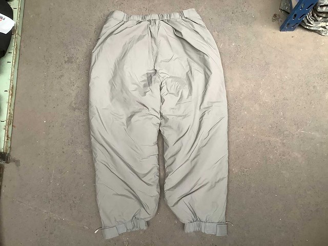 Extreme cold weather parka and trouser - afbeelding 5 van  5