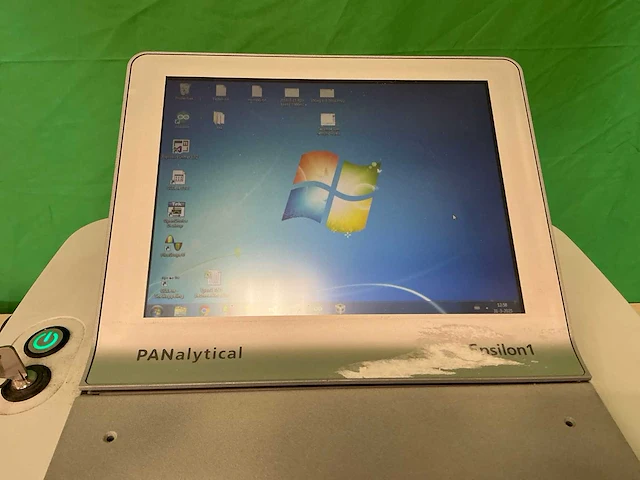 Eye on air panalytical epsilon1 prototype explosieven detectieapparaat - afbeelding 3 van  5