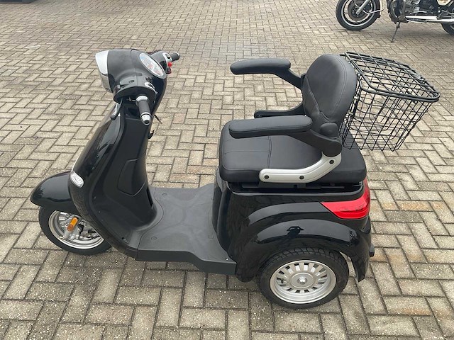 Eysink elektrische driewiel scooter ongebruikt - afbeelding 15 van  17