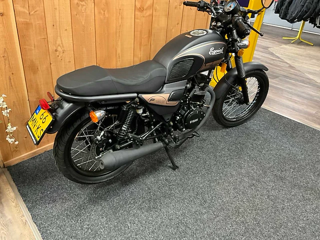 Eysink f66 motorfiets - farmpro - afbeelding 7 van  13