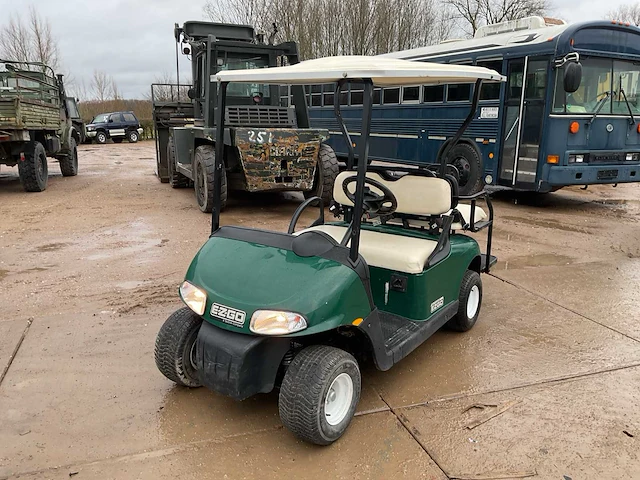 Ezgo golfkar - afbeelding 1 van  10