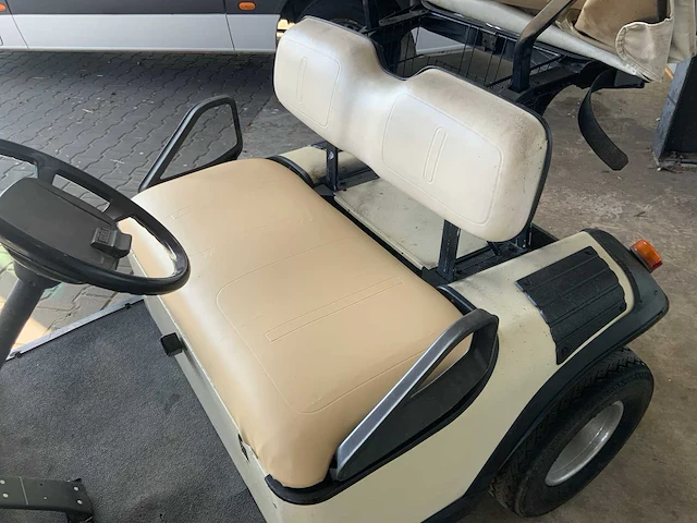 Ezgo golfkar - afbeelding 15 van  15
