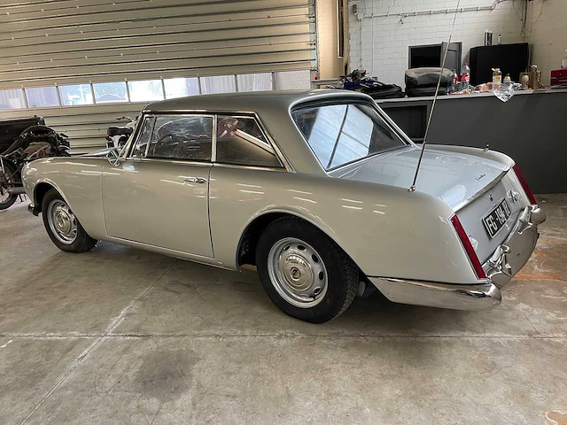 Facel vega - facelia coupe - oldtimer - 1960 - afbeelding 31 van  34