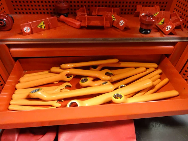 Facom - gereedschapskast met speciaal gereedschap laagspanning - afbeelding 3 van  13