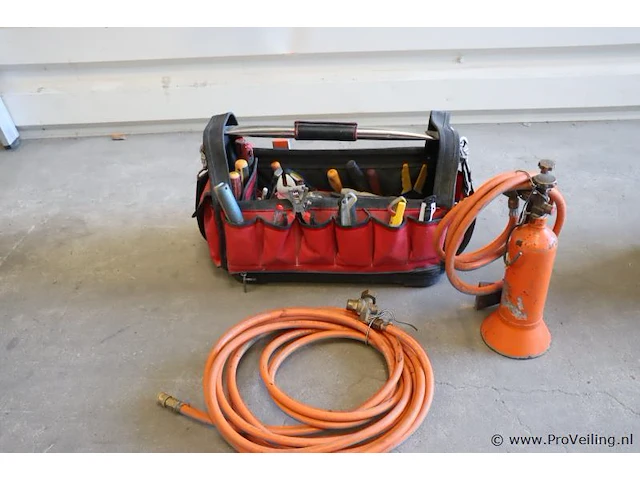 Facom gereedschapstas incl. handgereedschap & soldeerbrander met slang - afbeelding 1 van  9