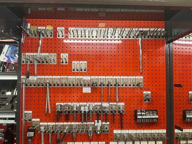 Facom partij doppen, steeksleutels en overig handgereedschap (circa 500 stuks) - afbeelding 6 van  32