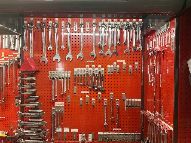 Facom partij doppen, steeksleutels en overig handgereedschap (circa 500 stuks) - afbeelding 19 van  32
