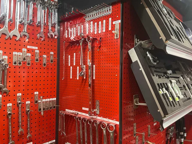 Facom partij doppen, steeksleutels en overig handgereedschap (circa 500 stuks) - afbeelding 22 van  32