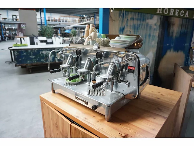 Faema - e61 - espressomachine - afbeelding 3 van  10