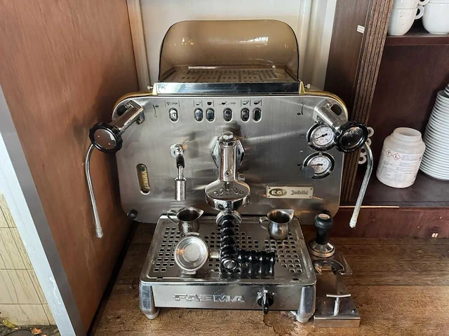 Faema - e61 jubilé - espressomachine - afbeelding 1 van  7