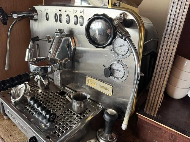 Faema - e61 jubilé - espressomachine - afbeelding 6 van  7