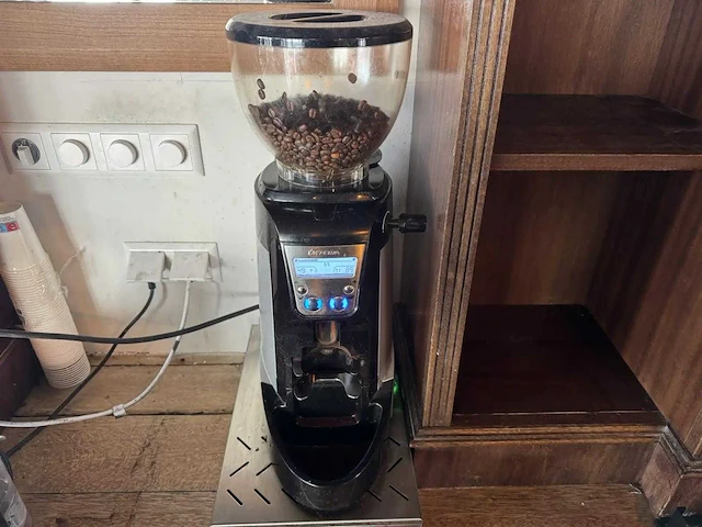 Faema - mf od - koffiemolen - afbeelding 1 van  4
