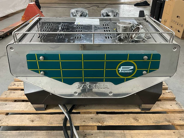 Faema president a/2 gti espressomachine - afbeelding 15 van  17