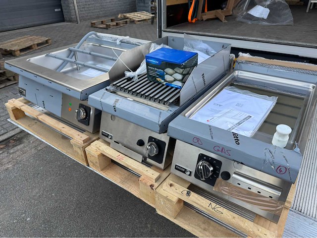 Fagor - bakplaat + grill + au bain marie - bakkooklijn - afbeelding 1 van  9