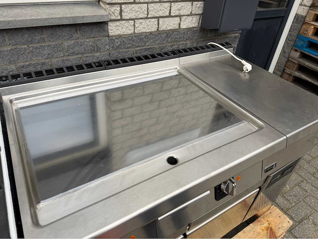 Fagor ongebruikt - gasfornuis + bakplaat + koelwerkbank - bakkooklijn - afbeelding 10 van  10
