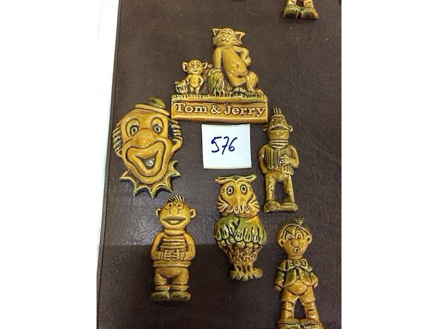 Faience tv & strips - afbeelding 1 van  3