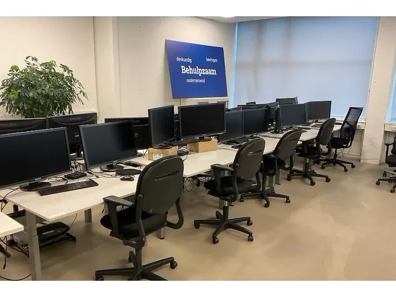 Faillissement inventaris bcc hoofdkantoor amsterdam