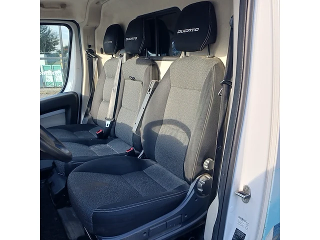 ( faillissementsvoertuig ) bedrijfsauto fiat, ducato 32 3.2 multijet l2h2, bouwjaar 2017 - afbeelding 3 van  53
