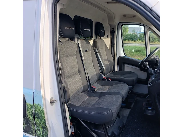 ( faillissementsvoertuig ) bedrijfsauto fiat, ducato 32 3.2 multijet l2h2, bouwjaar 2017 - afbeelding 28 van  53