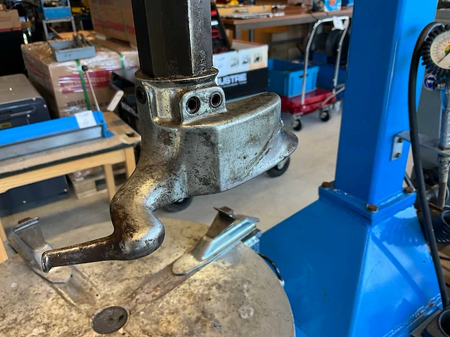 Faip f34 banden montageapparaat - afbeelding 6 van  9