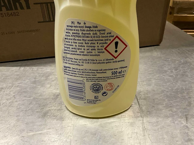 Fairy 500 ml sensitive/kamille partij afwasmiddel (42x) - afbeelding 2 van  4