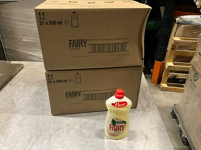 Fairy 500 ml sensitive/kamille partij afwasmiddel (42x) - afbeelding 4 van  4