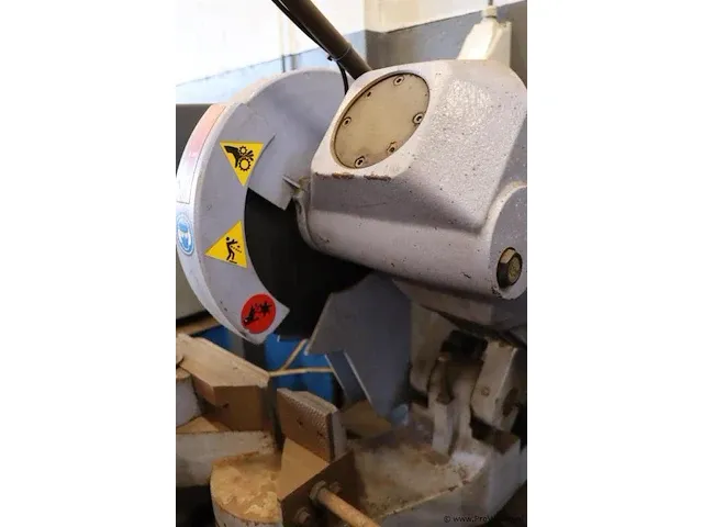 Falcon 315 afkortzaagmachine - 84x75x180 cm - afbeelding 2 van  9