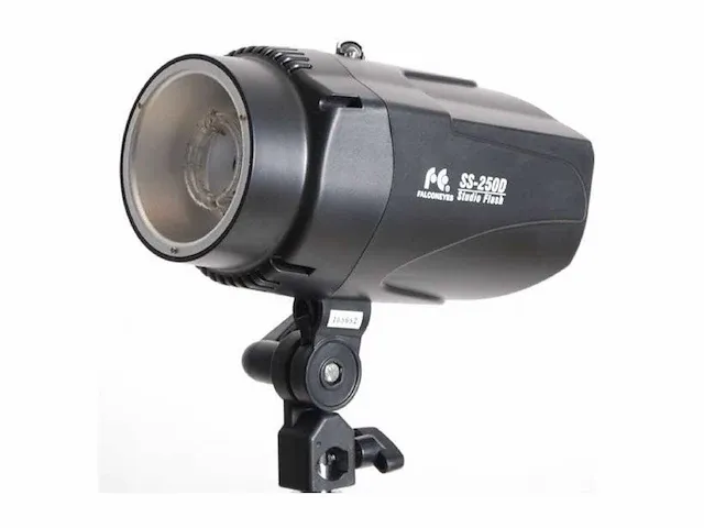 Falconeyes ss-250d studiolampen (2x) - afbeelding 4 van  4