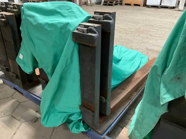 Falkenroth f2b heftruck vorken - afbeelding 4 van  5