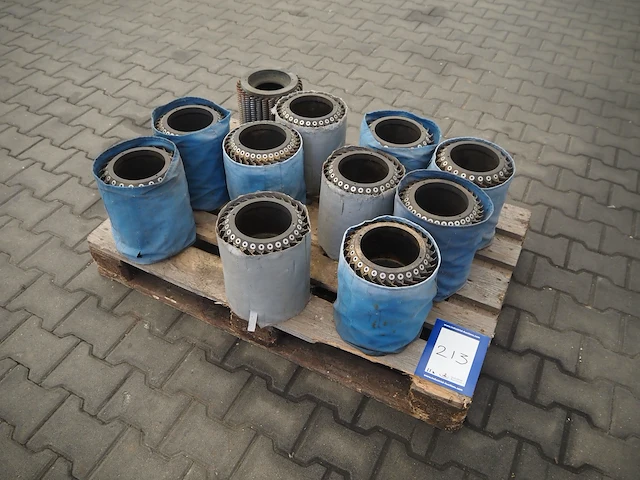 Fam - afbeelding 1 van  9