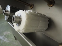 Fam - afbeelding 15 van  27