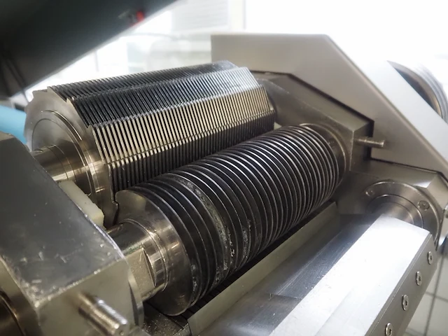 Fam - afbeelding 26 van  27